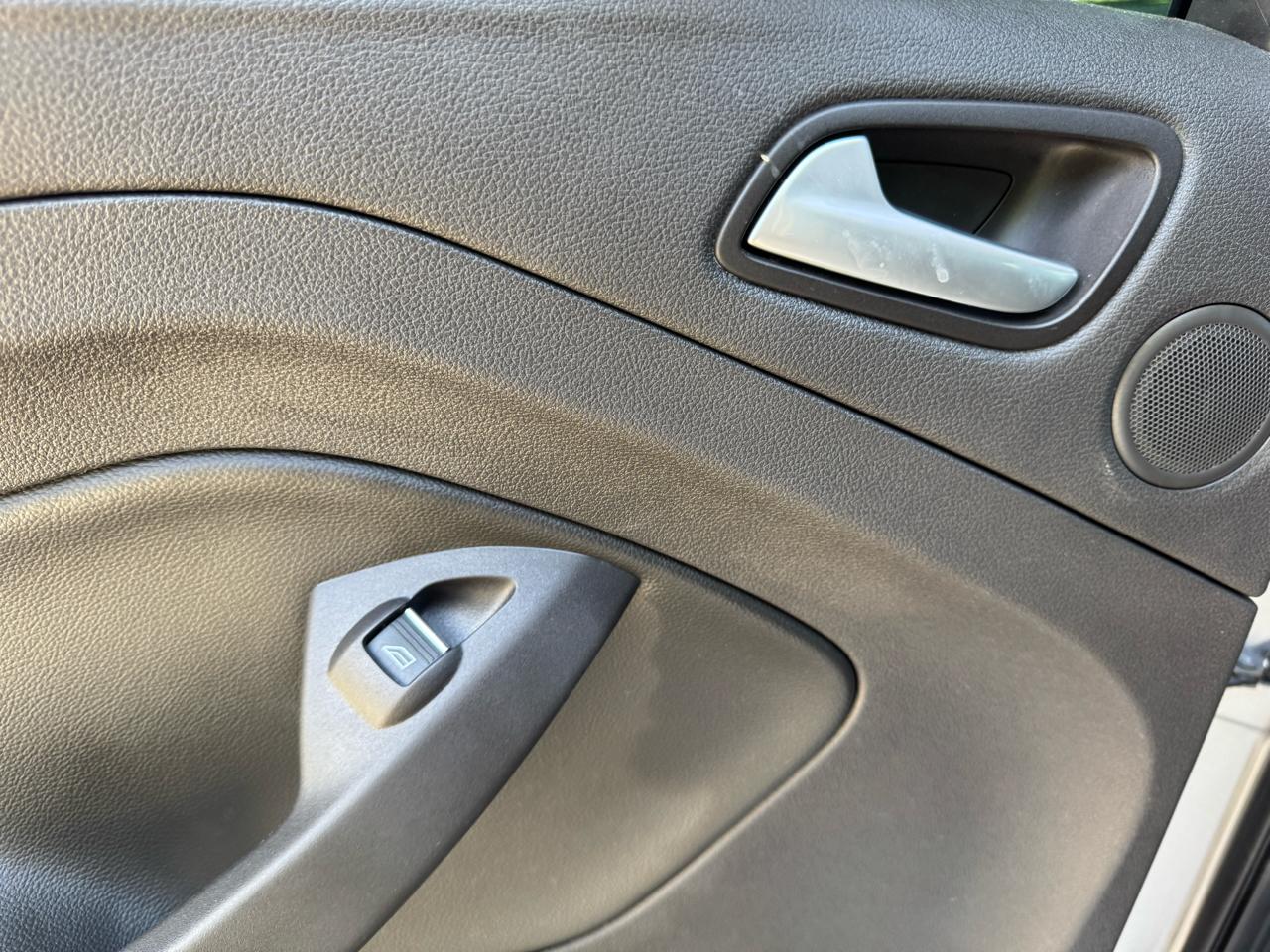 Ford Escape Titanium 4WD 2015