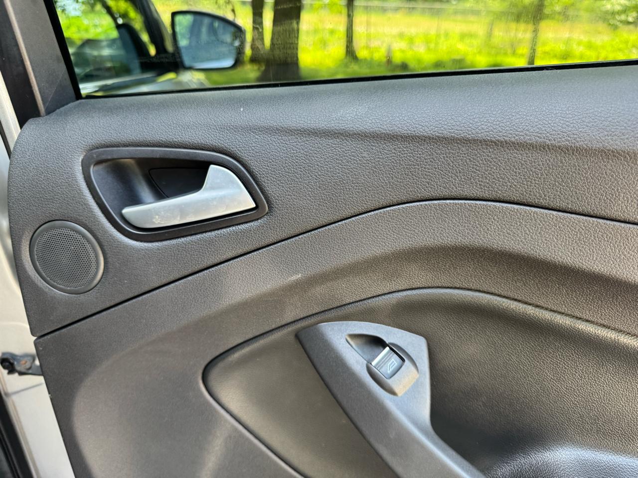 Ford Escape Titanium 4WD 2015