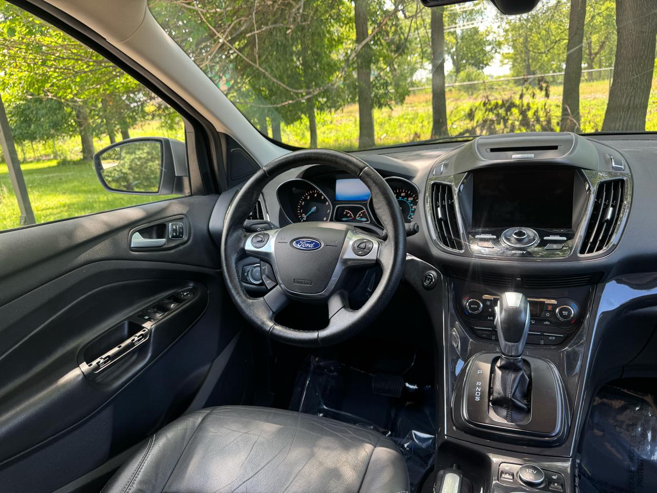 Ford Escape Titanium 4WD 2015