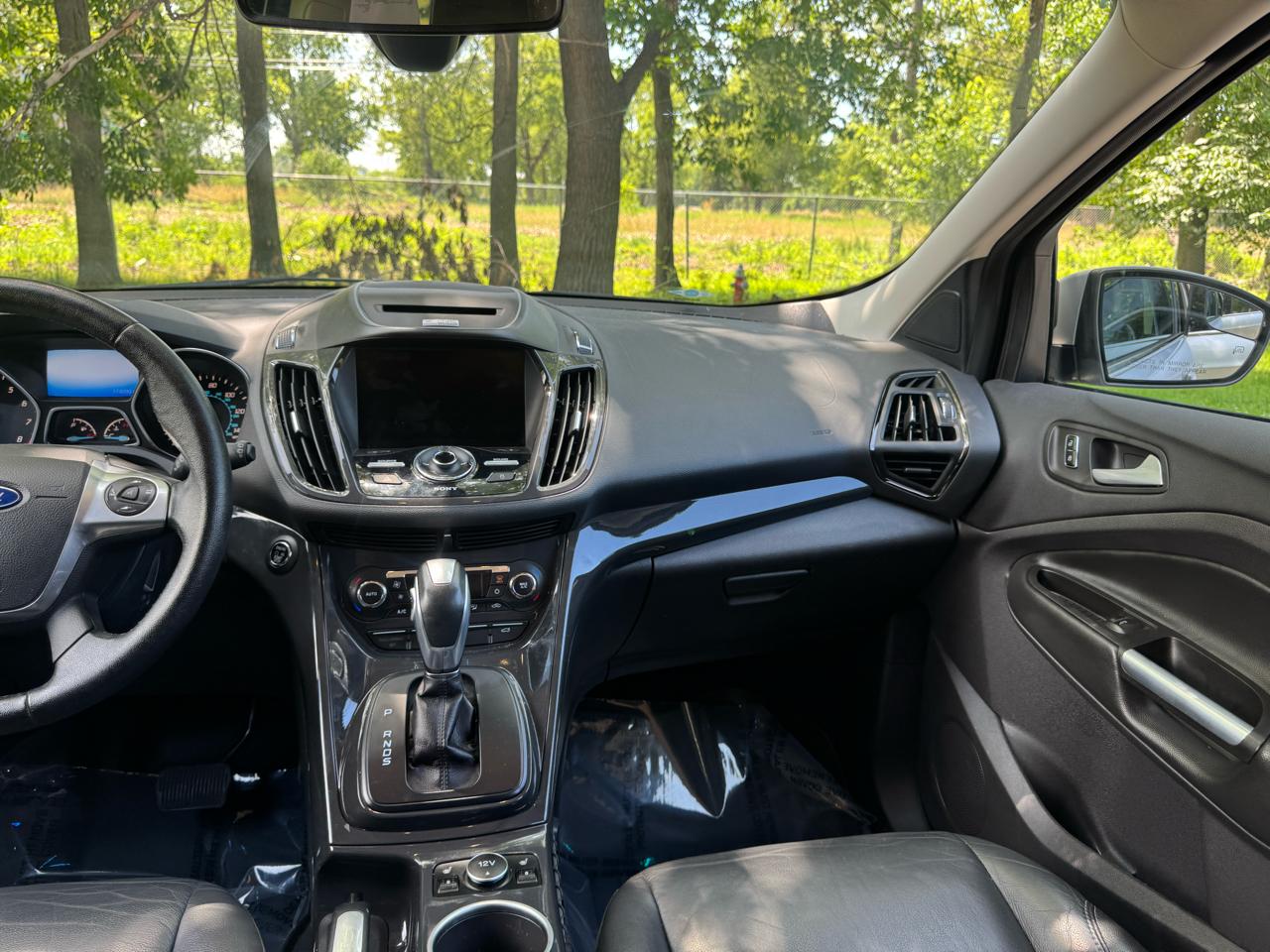 Ford Escape Titanium 4WD 2015