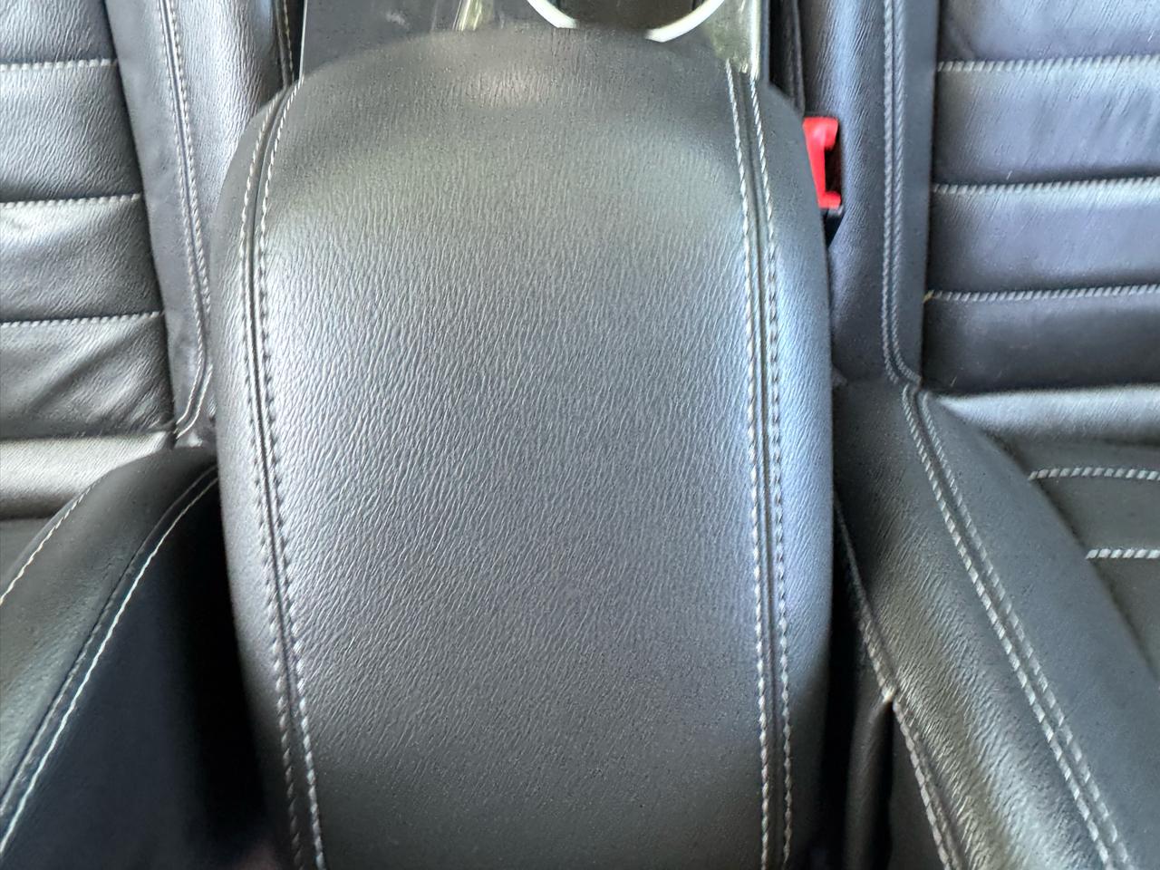 Ford Escape Titanium 4WD 2015