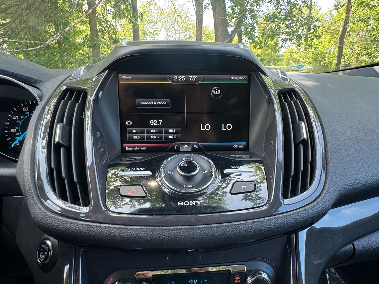 Ford Escape Titanium 4WD 2015