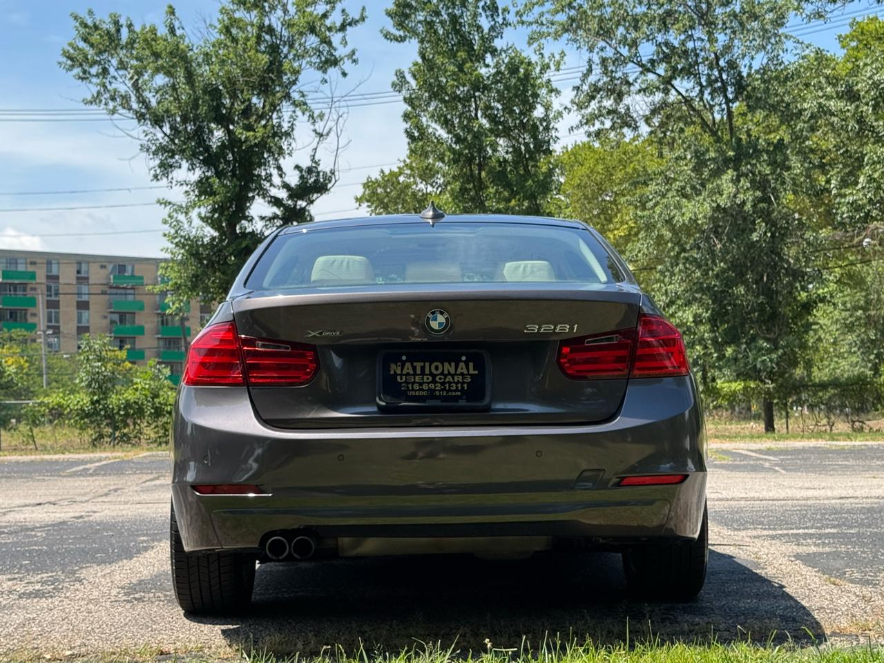 BMW 3-Series 328i xDrive Sedan 2013