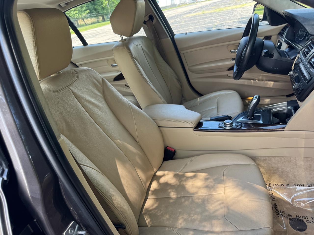 BMW 3-Series 328i xDrive Sedan 2013
