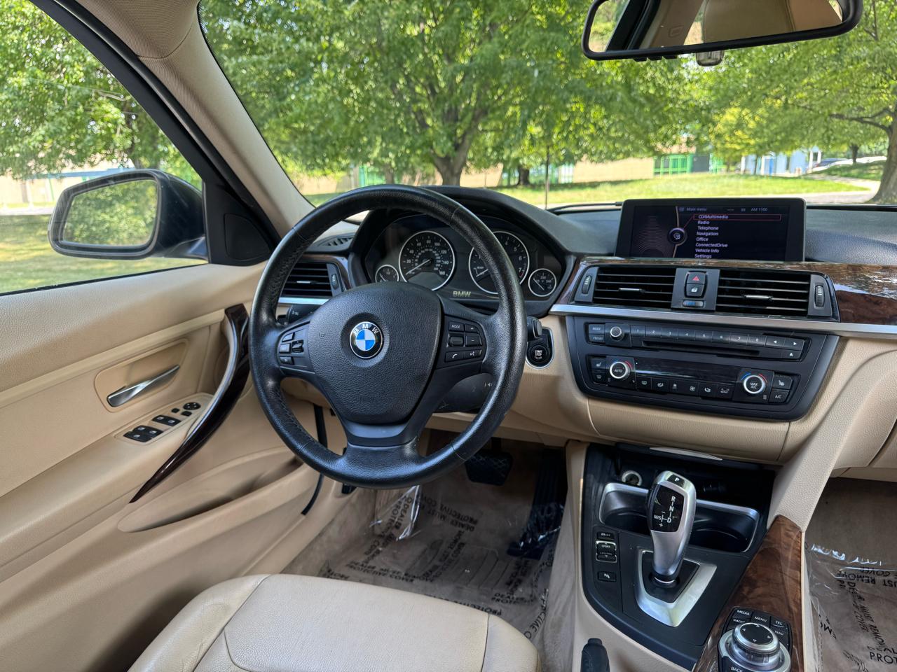 BMW 3-Series 328i xDrive Sedan 2013