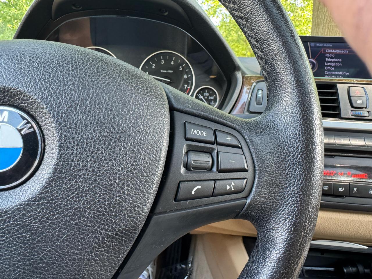 BMW 3-Series 328i xDrive Sedan 2013
