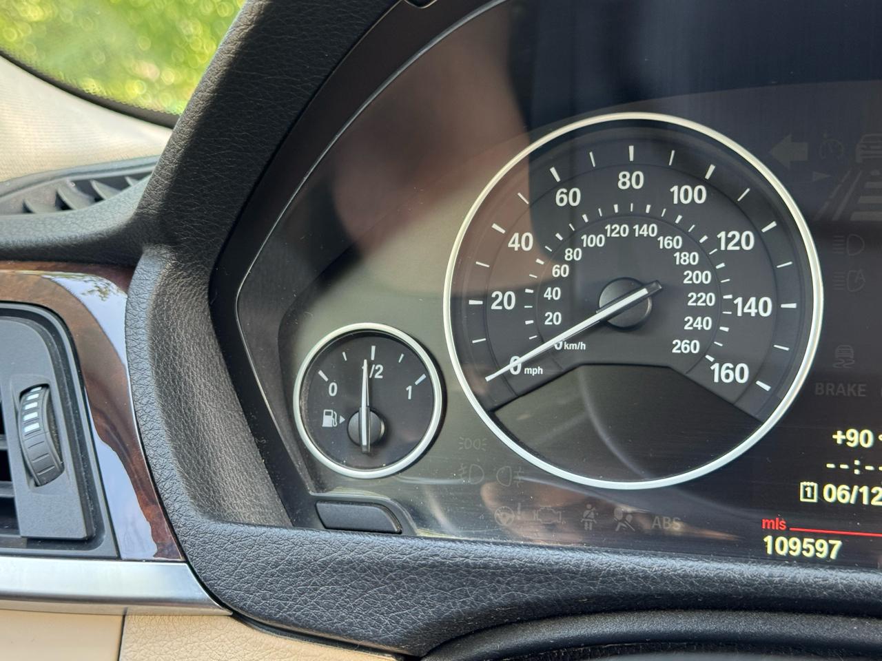 BMW 3-Series 328i xDrive Sedan 2013