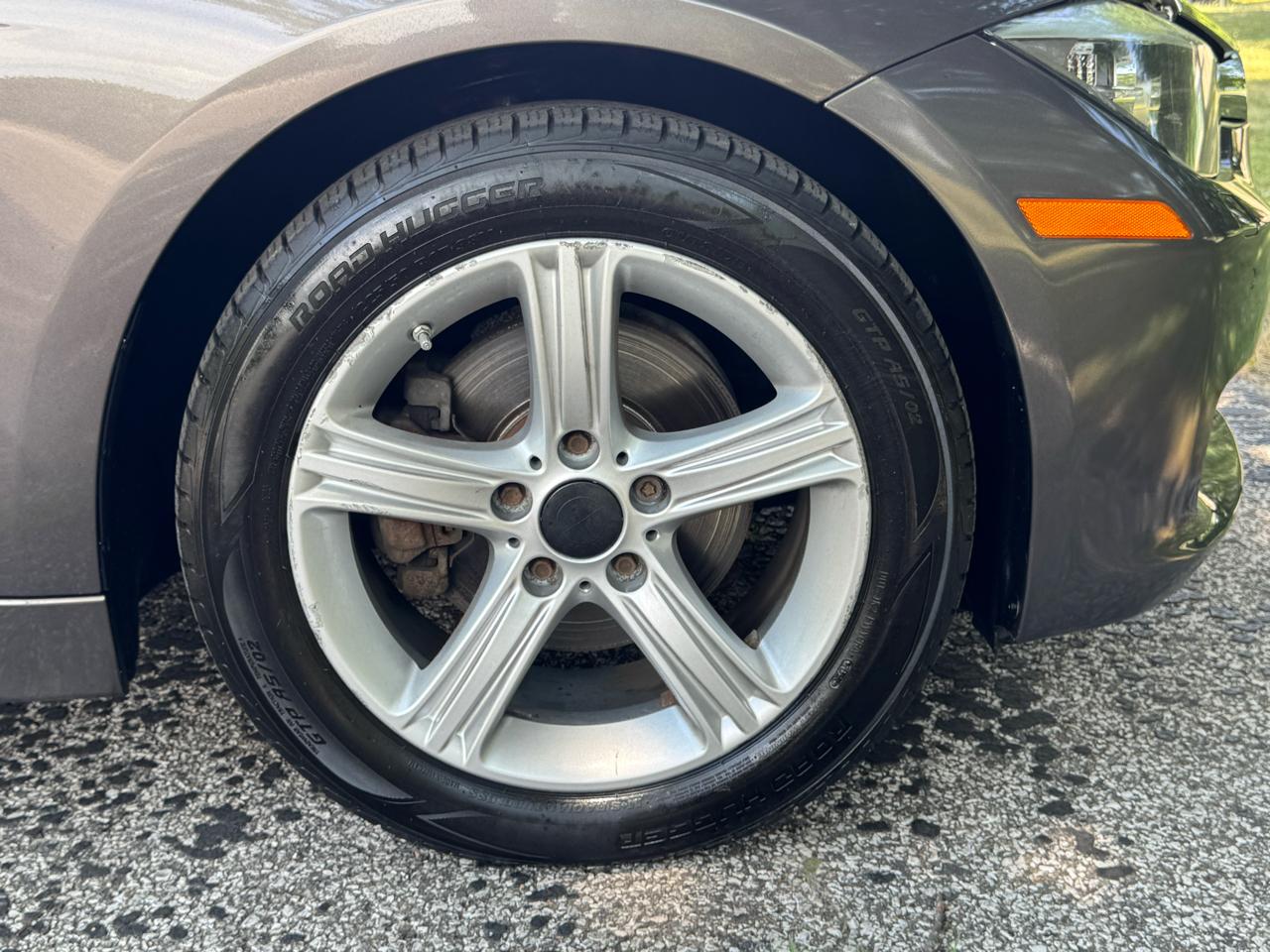 BMW 3-Series 328i xDrive Sedan 2013