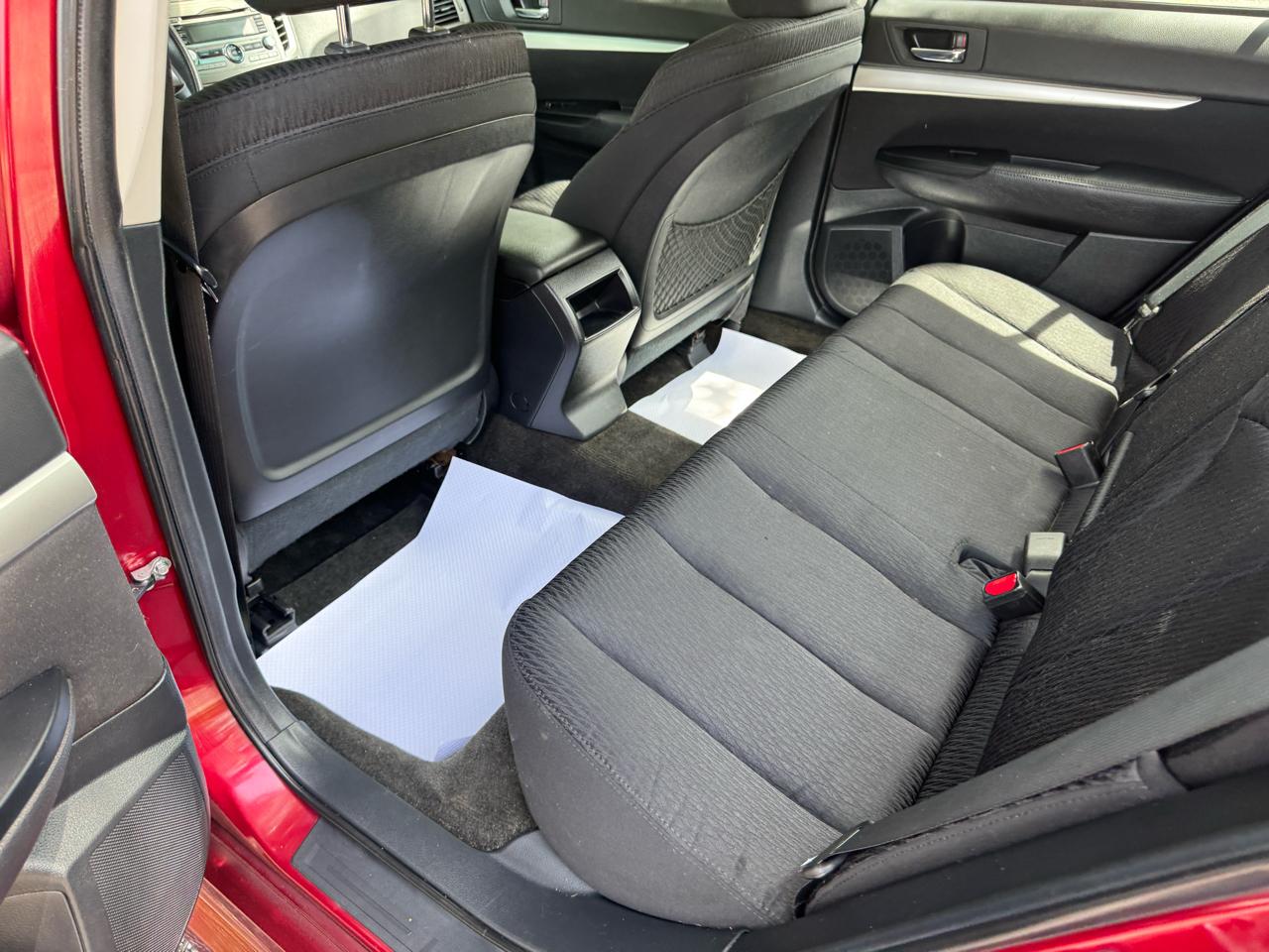 Subaru Legacy 2.5i 2012