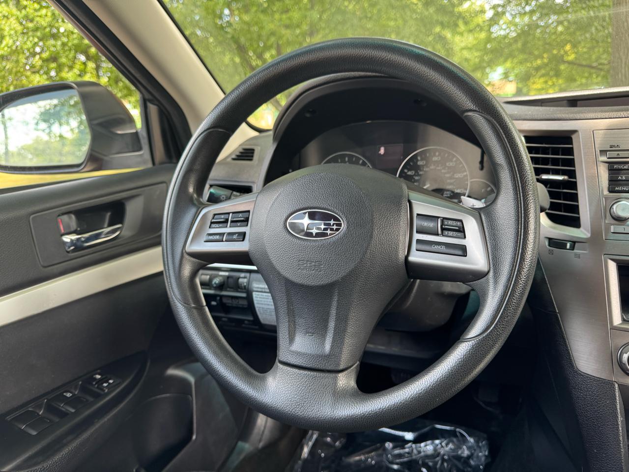 Subaru Legacy 2.5i 2012