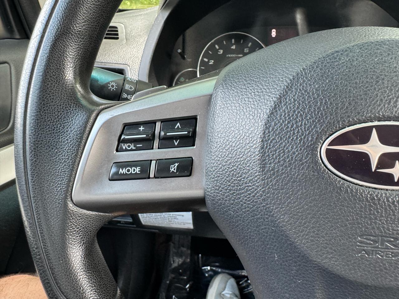 Subaru Legacy 2.5i 2012