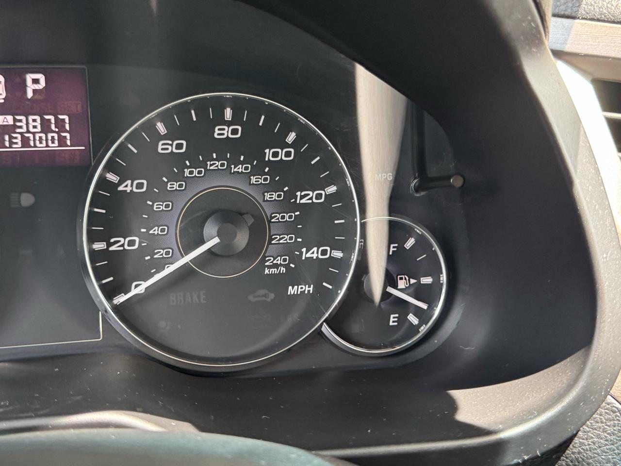 Subaru Legacy 2.5i 2012