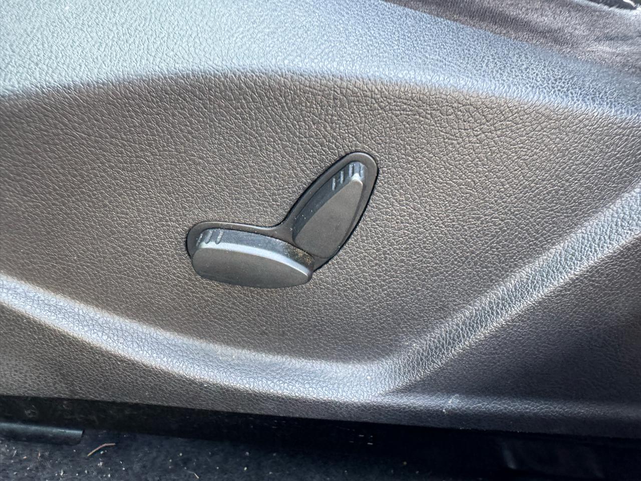 Ford Focus SE Sedan 2014