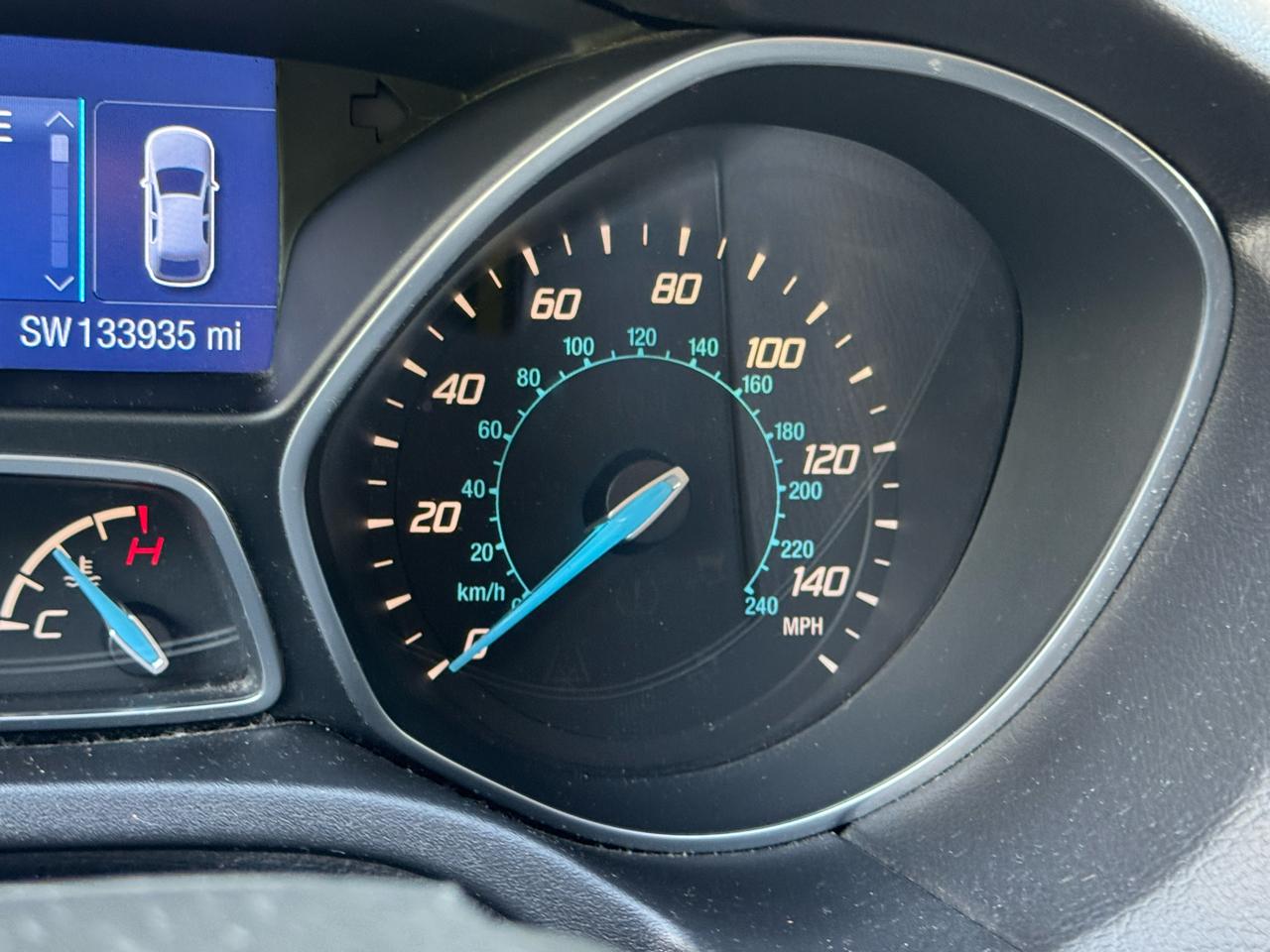 Ford Focus SE Sedan 2014