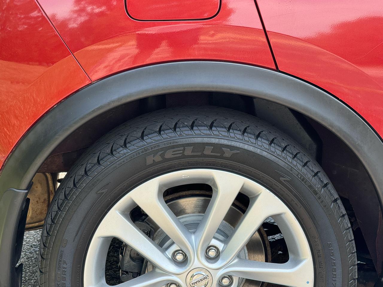 Nissan Juke S AWD 2013