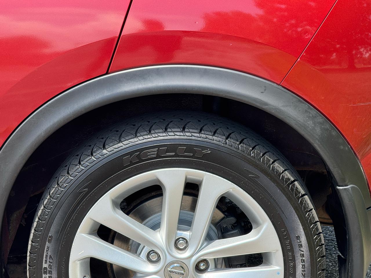 Nissan Juke S AWD 2013