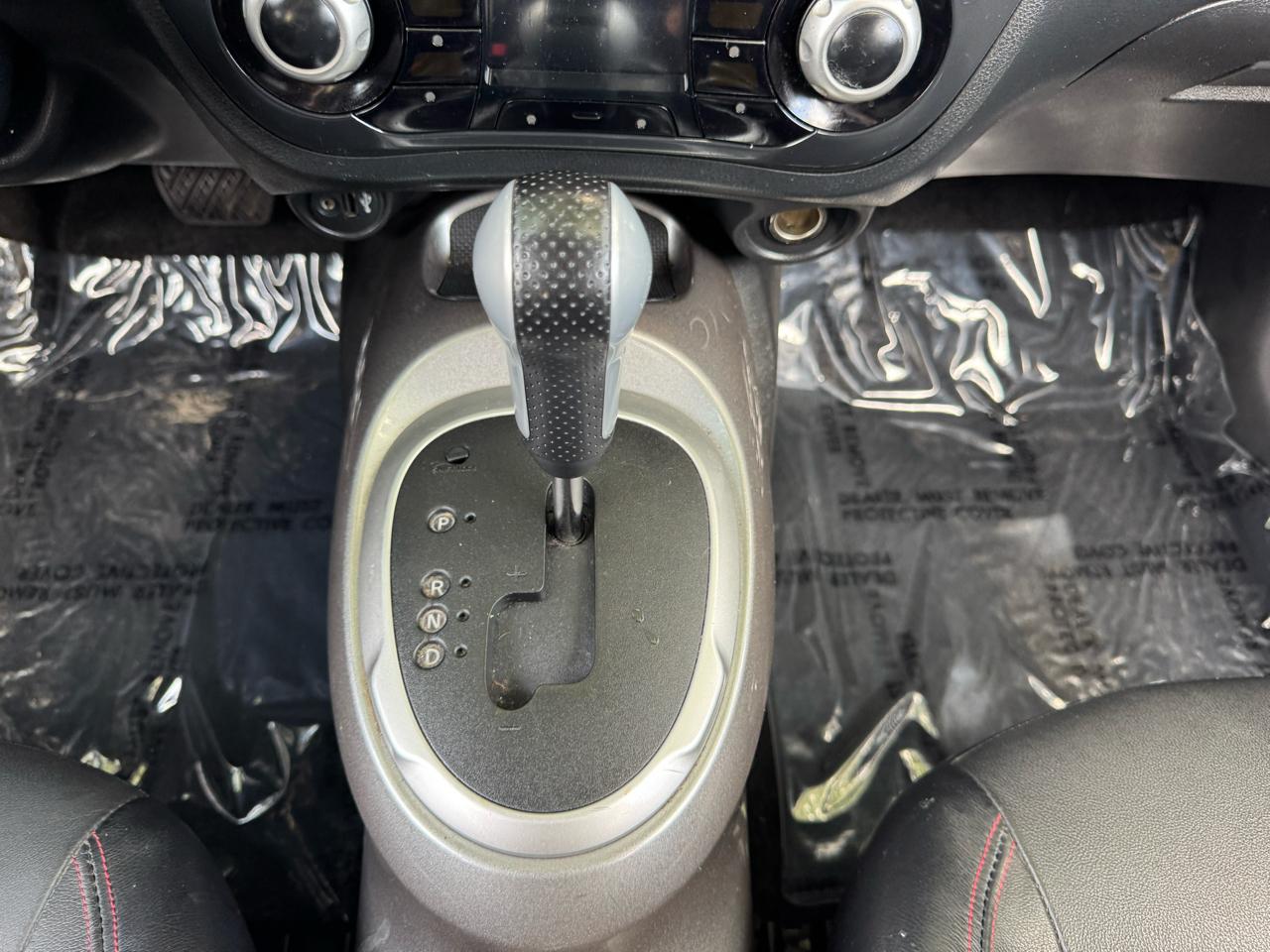 Nissan Juke S AWD 2013