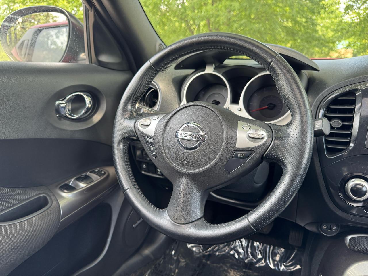 Nissan Juke S AWD 2013