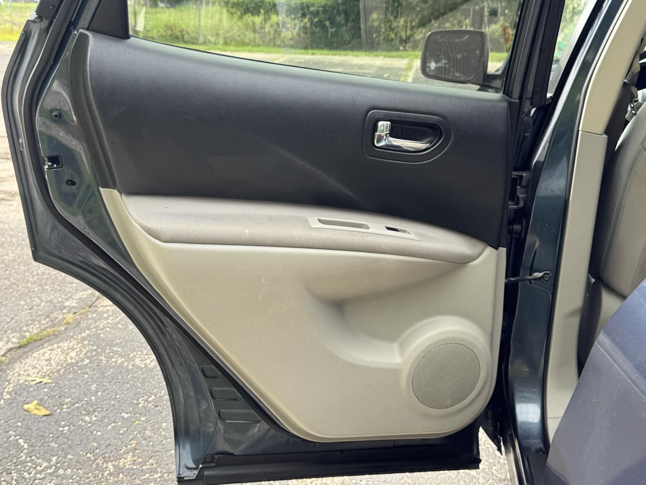 Nissan Rogue Select S 2WD 2015