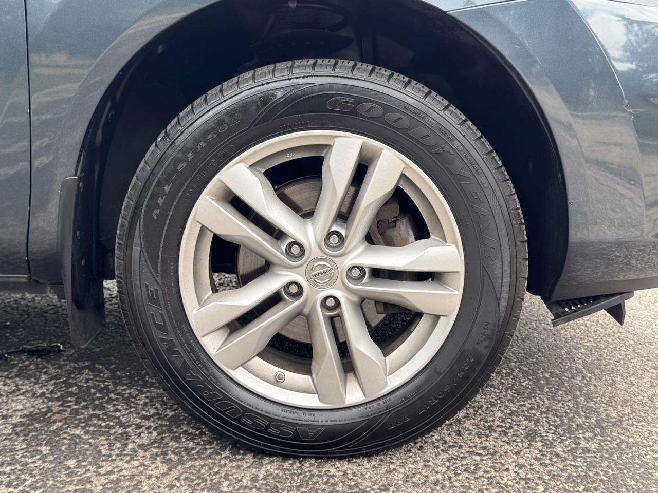 Nissan Rogue Select S 2WD 2015