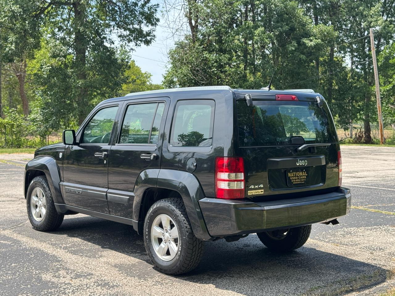 Jeep Liberty Sport 4WD 2011