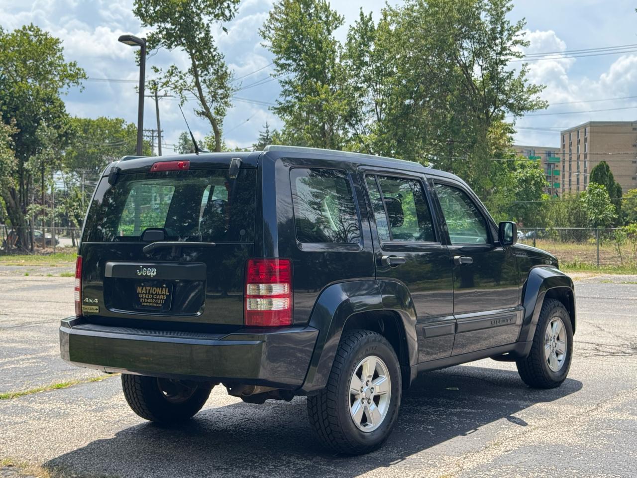 Jeep Liberty Sport 4WD 2011