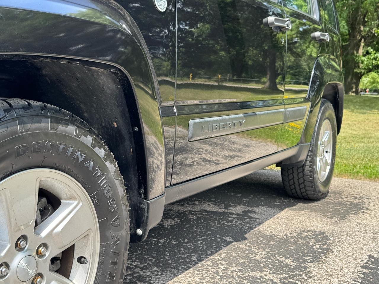 Jeep Liberty Sport 4WD 2011