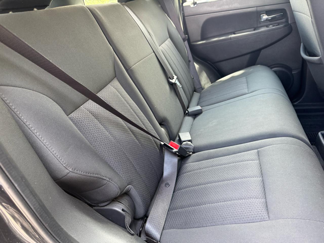 Jeep Liberty Sport 4WD 2011