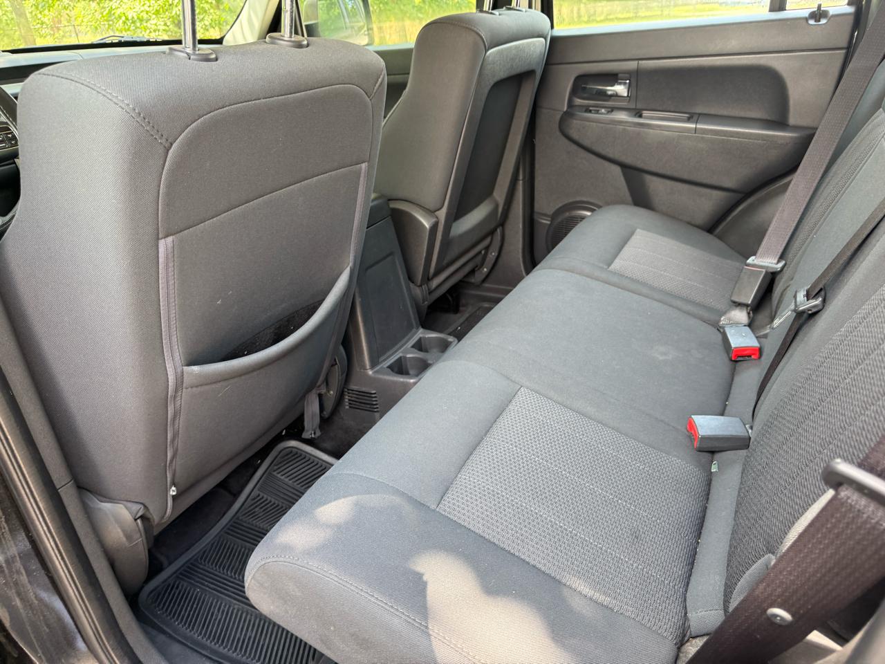 Jeep Liberty Sport 4WD 2011