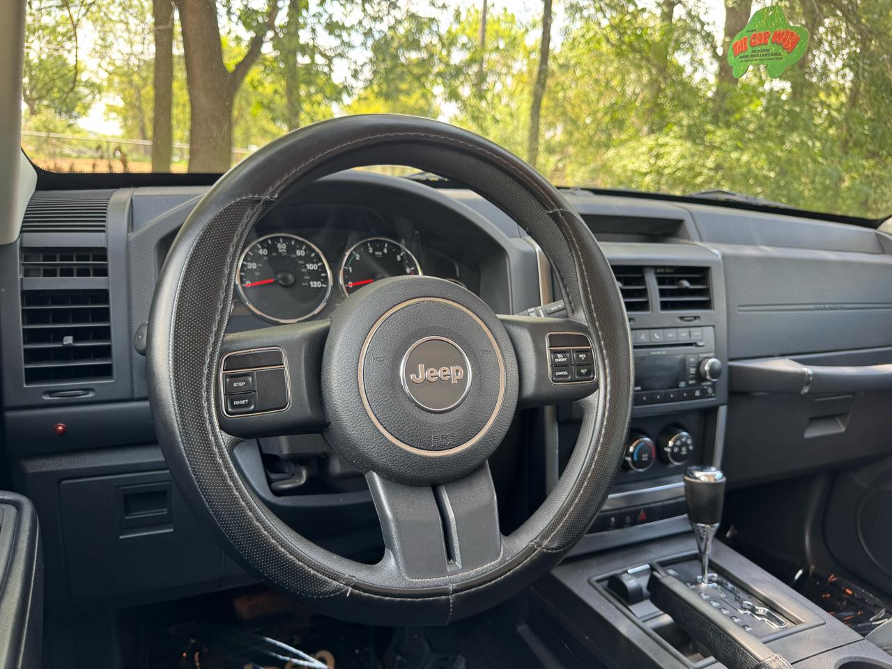 Jeep Liberty Sport 4WD 2011