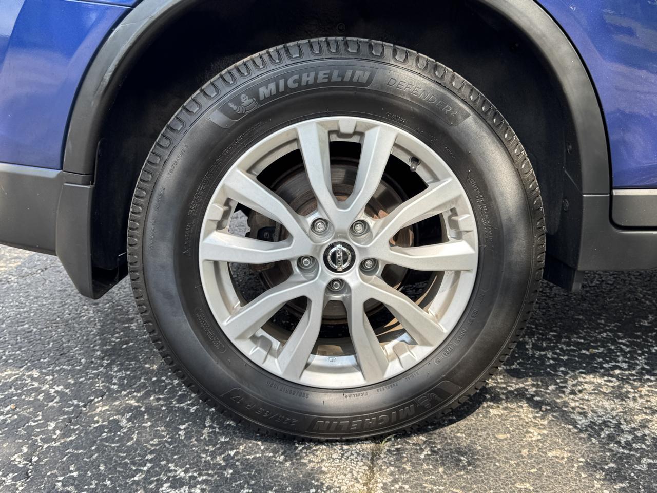 Nissan Rogue SV AWD 2018