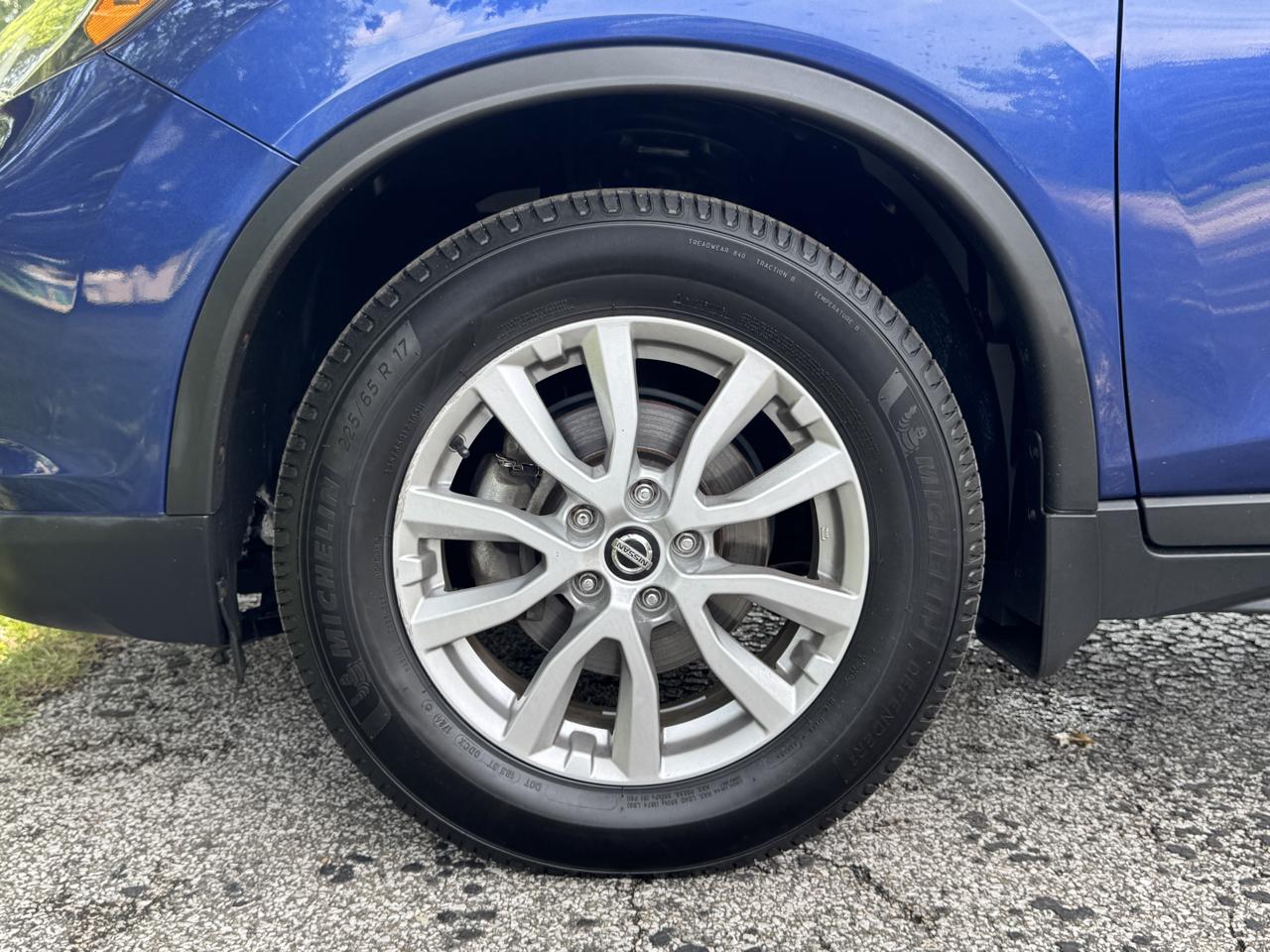 Nissan Rogue SV AWD 2018