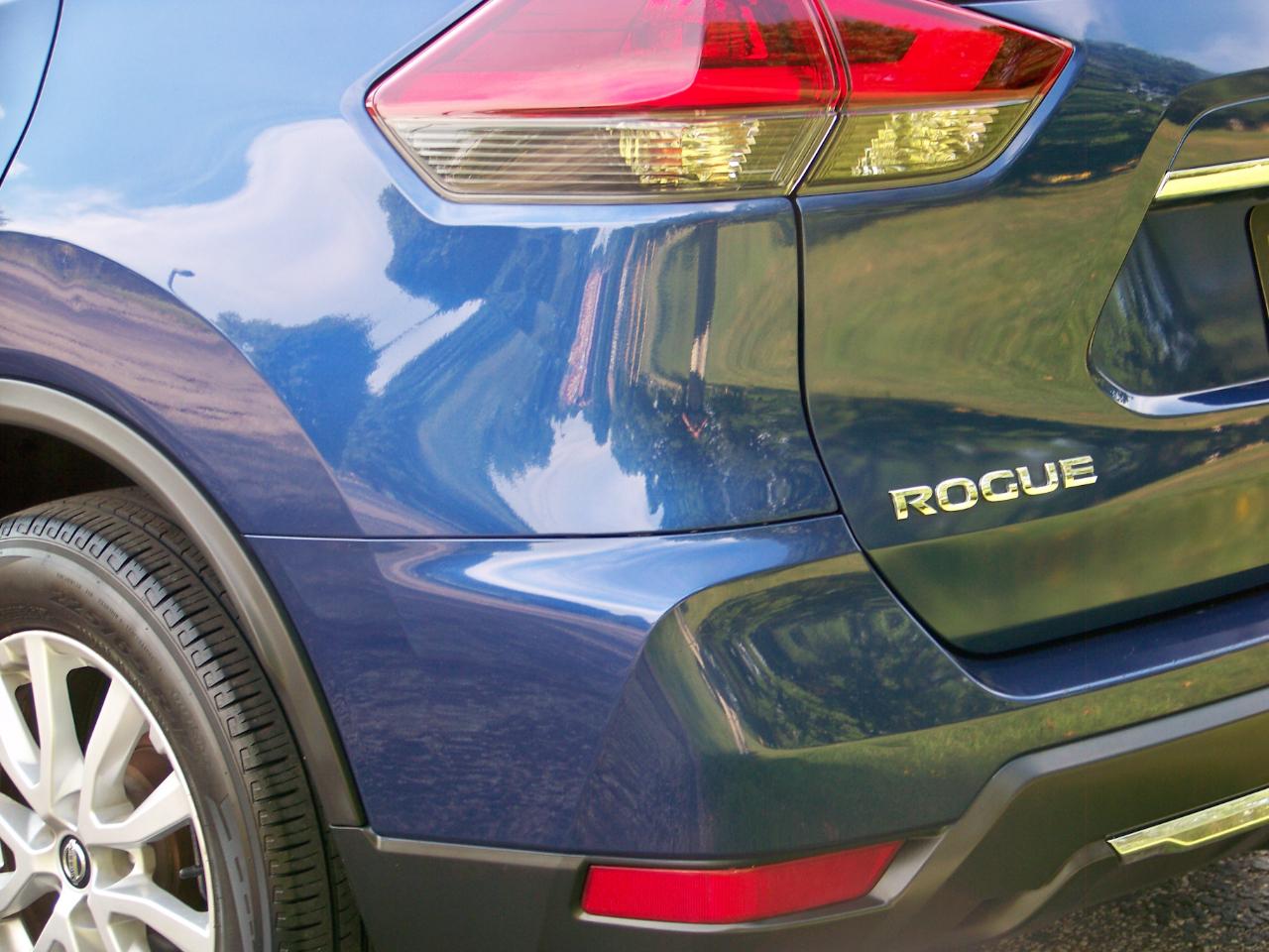 Nissan Rogue SV 2018