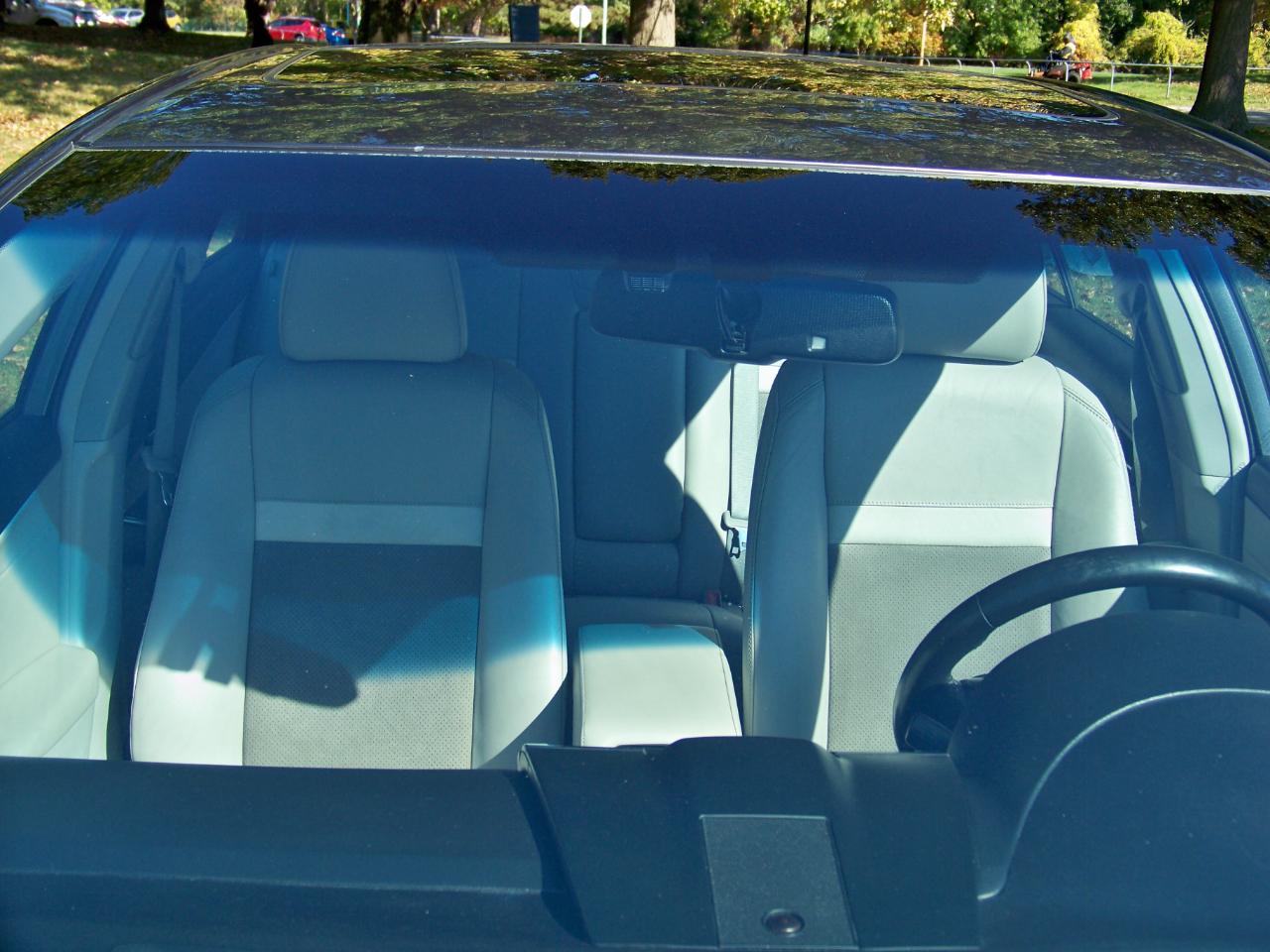 Toyota Camry Hybrid XLE 2014