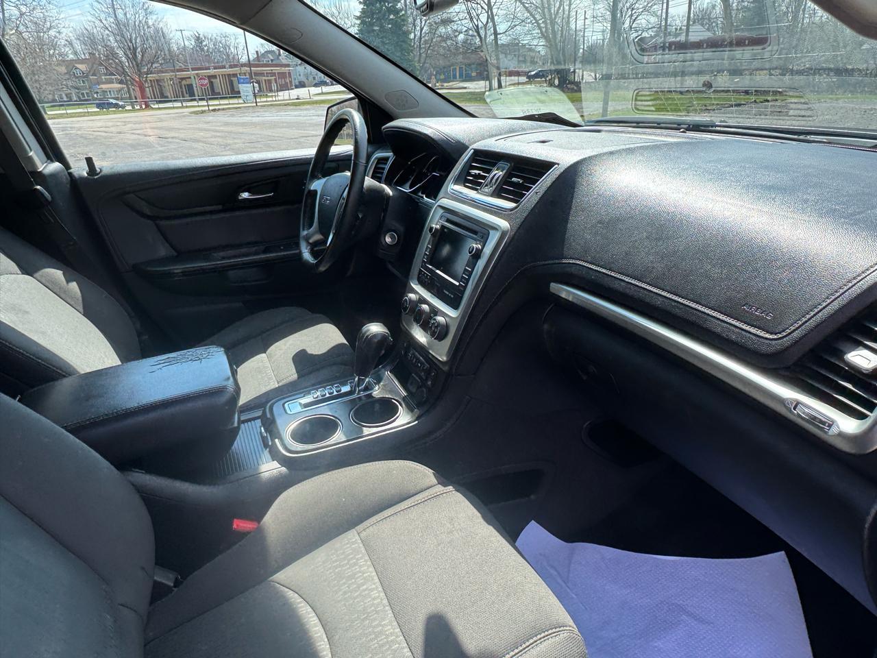 GMC Acadia SLE AWD 2016