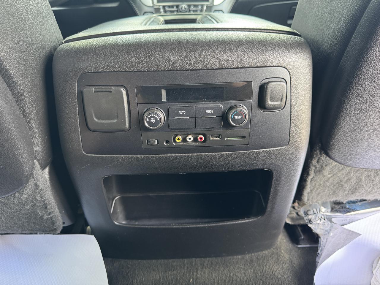 Chevrolet Tahoe LT 4WD 2015