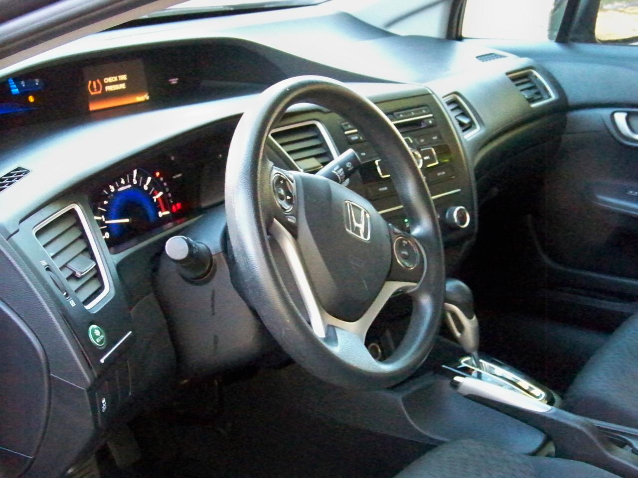 Honda Civic LX Sedan CVT 2015