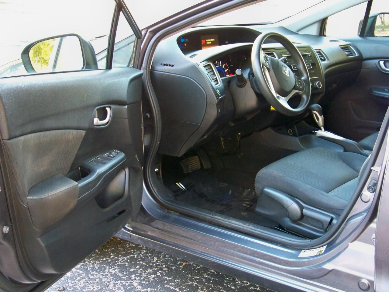 Honda Civic LX Sedan CVT 2015