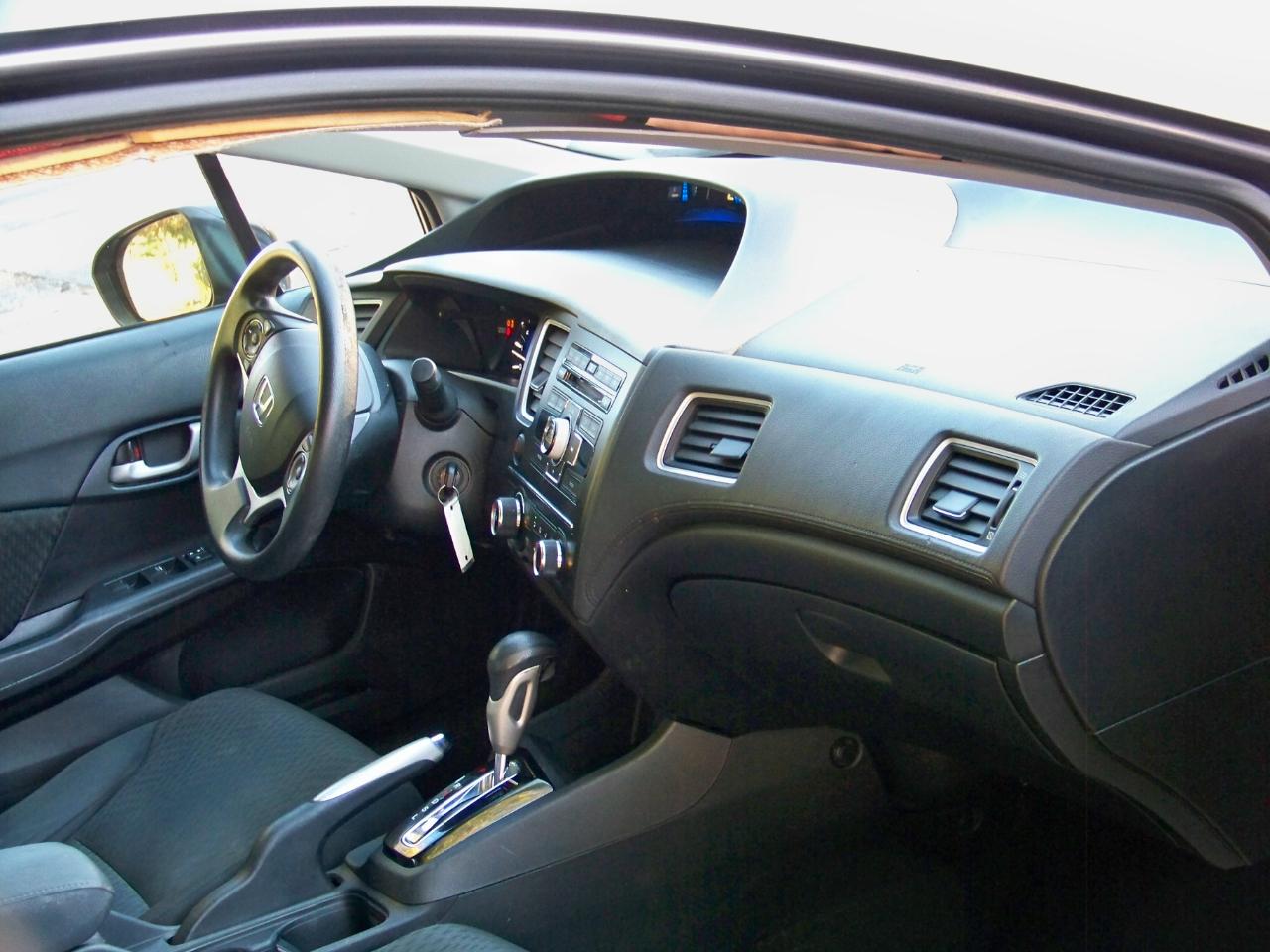 Honda Civic LX Sedan CVT 2015