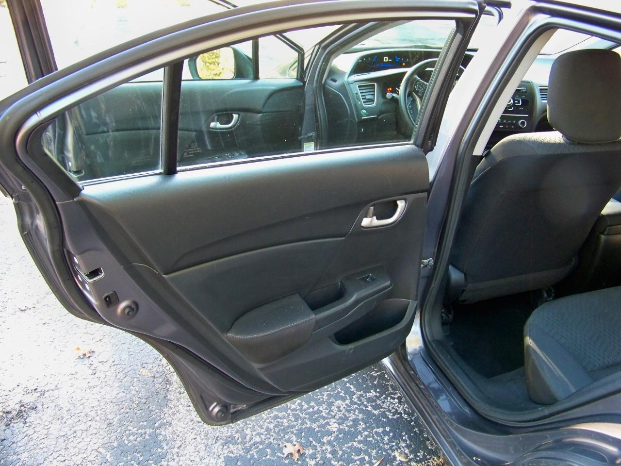Honda Civic LX Sedan CVT 2015