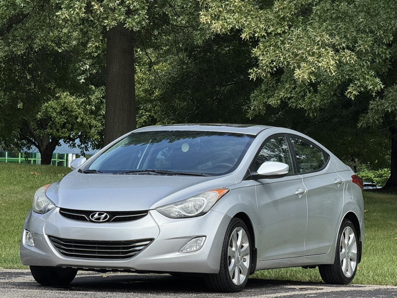 Hyundai Elantra Limited 2013
