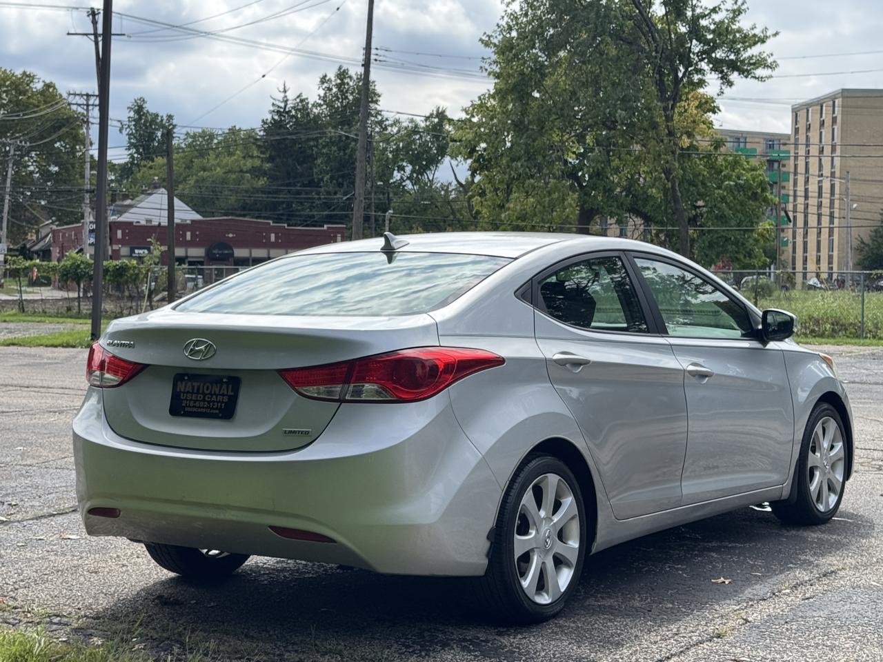 Hyundai Elantra Limited 2013