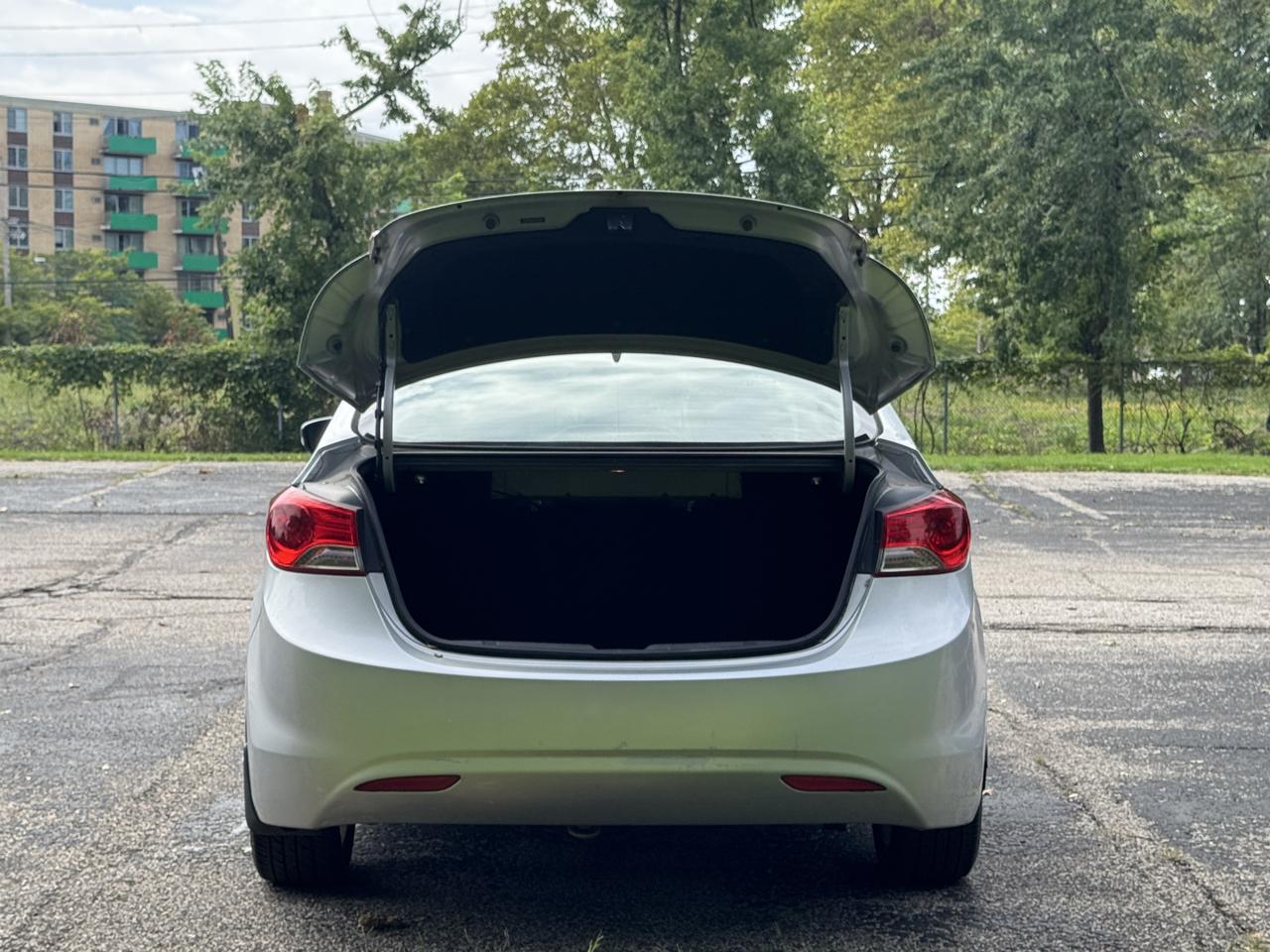 Hyundai Elantra Limited 2013