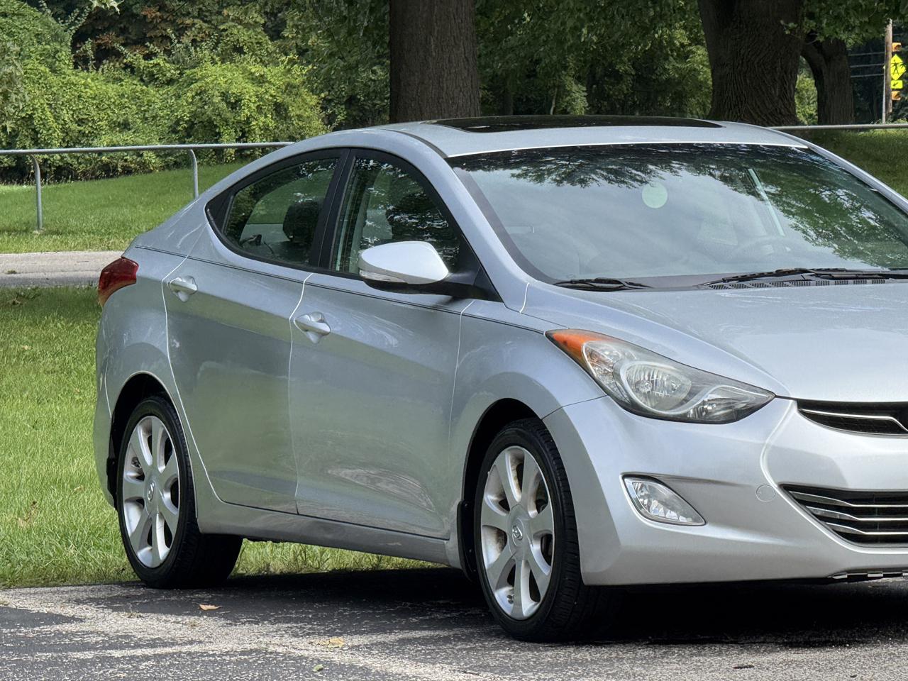 Hyundai Elantra Limited 2013
