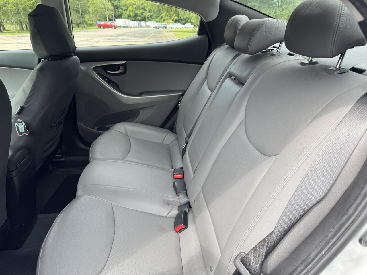 Hyundai Elantra Limited 2013