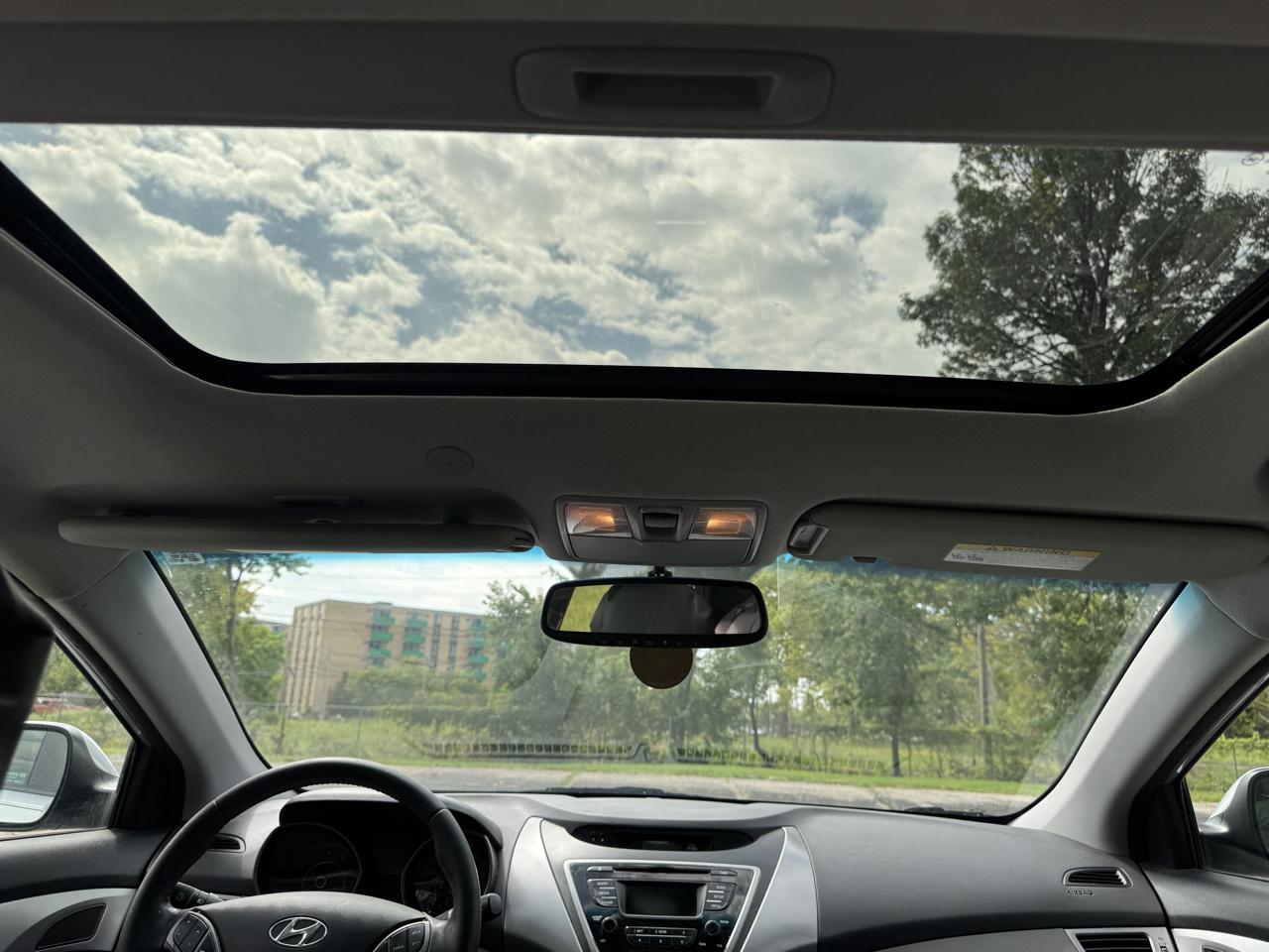 Hyundai Elantra Limited 2013