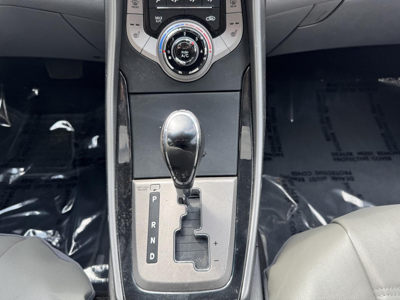 Hyundai Elantra Limited 2013