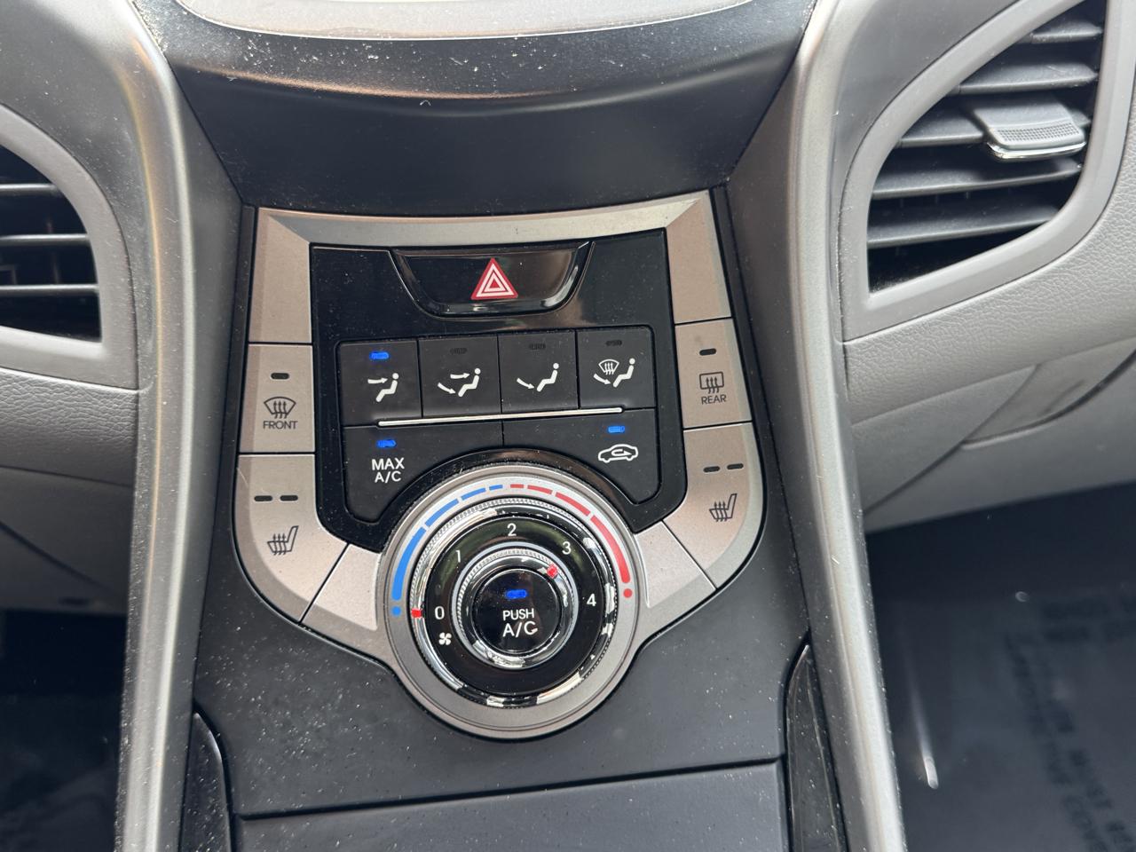 Hyundai Elantra Limited 2013