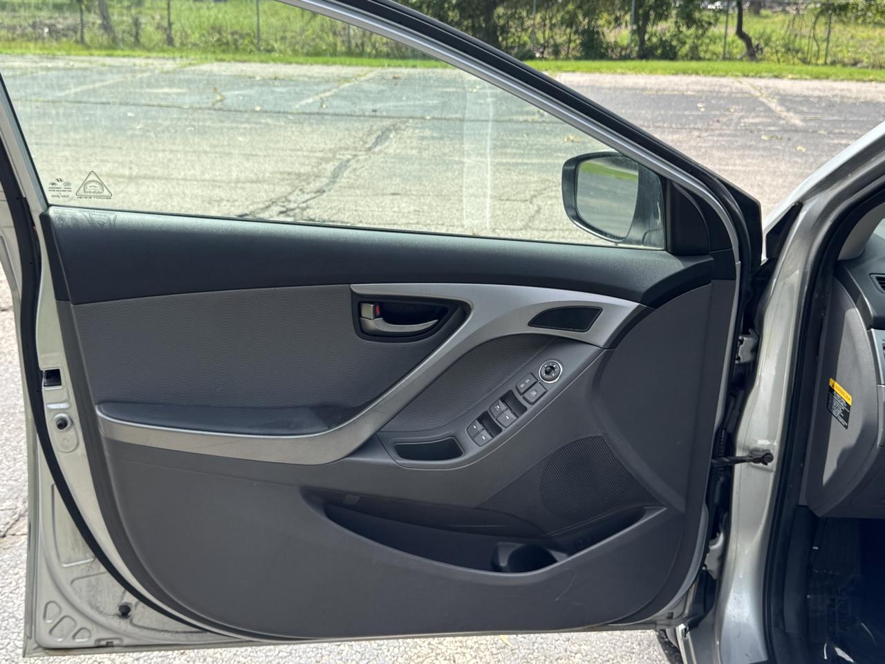 Hyundai Elantra Limited 2013