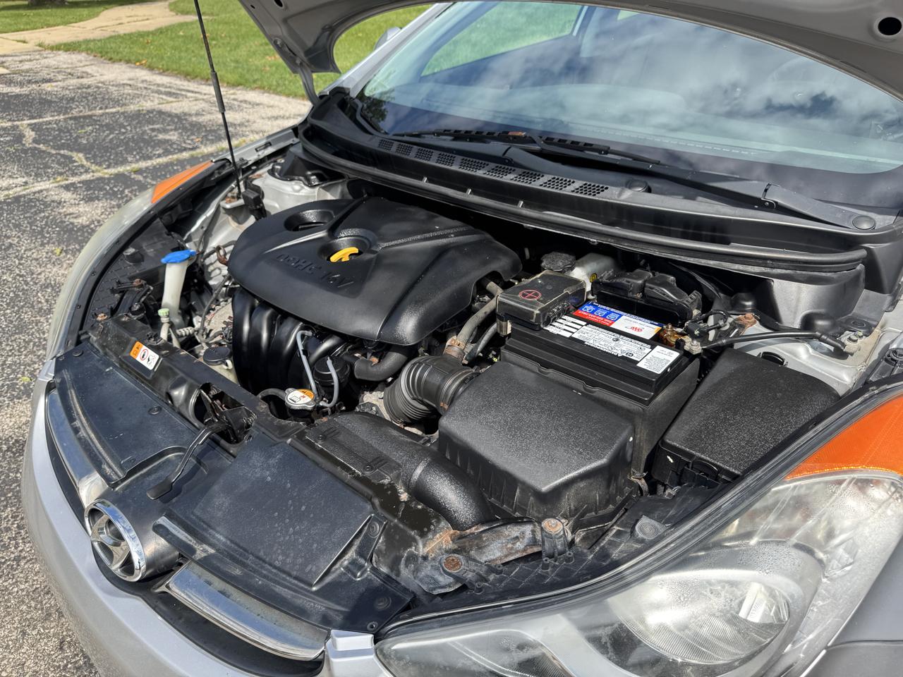Hyundai Elantra Limited 2013
